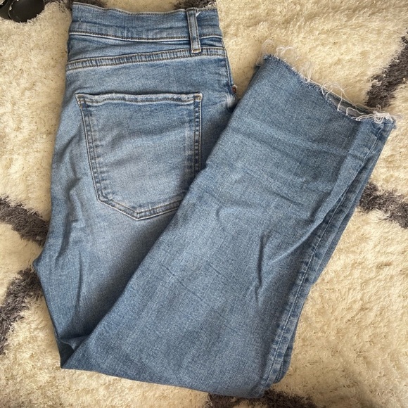 Zara Flare Cropped Jean - Picture 5 of 5